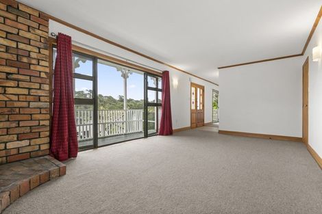 Photo of property in 1 Francis Curtis Avenue, Blockhouse Bay, Auckland, 0600