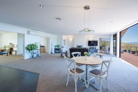 Photo of property in 18 Springlea Heights, Atawhai, Nelson, 7010