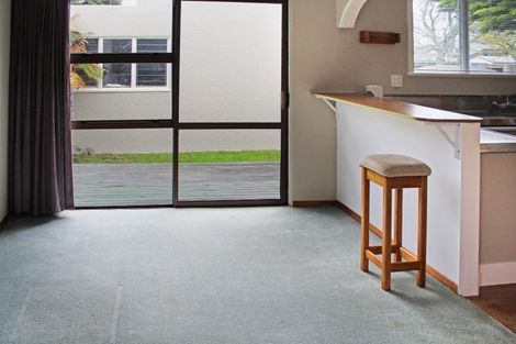 Photo of property in 303 College Street, West End, Palmerston North, 4410