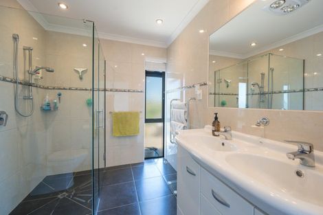 Photo of property in 18 Springlea Heights, Atawhai, Nelson, 7010