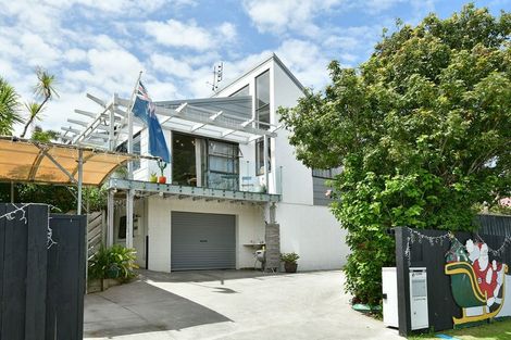 Photo of property in 3 Albert Hall Drive, Red Beach, 0932