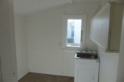 Photo of property in 69 Gonville Avenue, Gonville, Whanganui, 4501