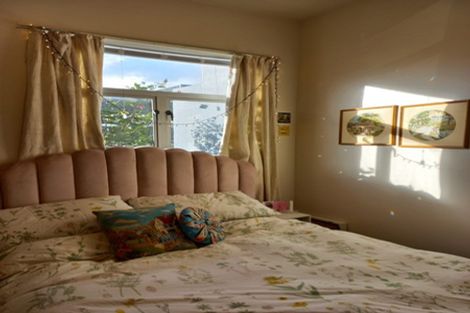 Photo of property in Mondrian Townhouses, 2/24 Hanson Street, Mount Cook, Wellington, 6021