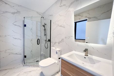 Photo of property in 17b Hedley Road, Wesley, Auckland, 1041