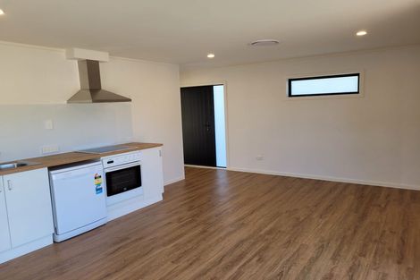Photo of property in 38 Penton Road, Stanmore Bay, Whangaparaoa, 0932