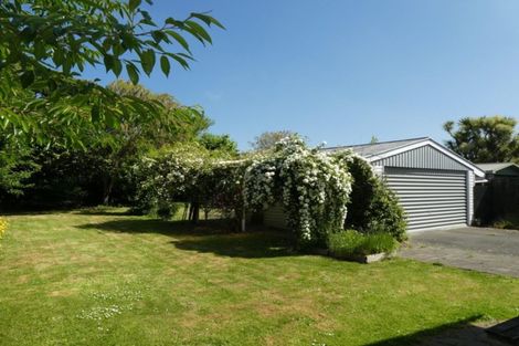 Photo of property in 35 Weka Street, Fendalton, Christchurch, 8041