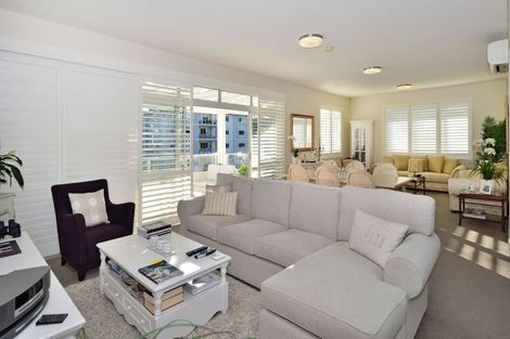 Photo of property in 83 Parkside Drive, Orewa, 0931