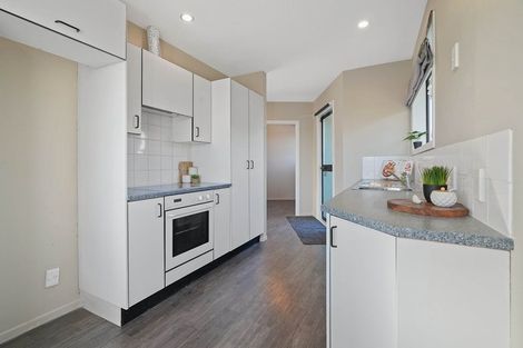 Photo of property in 11 Whelan Place, Hei Hei, Christchurch, 8042