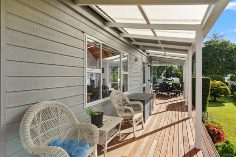 Photo of property in 12 Waimanu Place, Point Wells, Warkworth, 0986