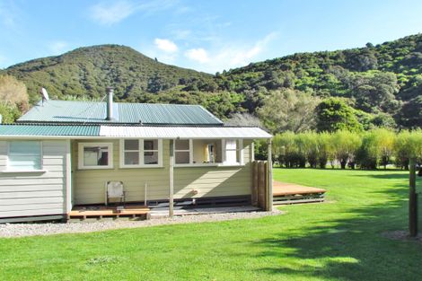 Photo of property in 27 Mclaughlin Drive, Tinui, Masterton, 5889