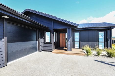 Photo of property in 33 Kenny Road, Meeanee, Napier, 4110