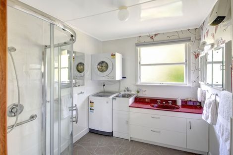 Photo of property in 17 Hospital Road, Balclutha, 9230