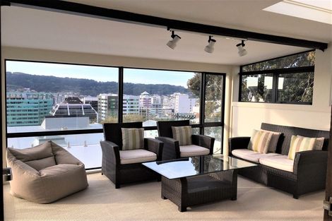 Photo of property in 227 The Terrace, Wellington Central, Wellington, 6011