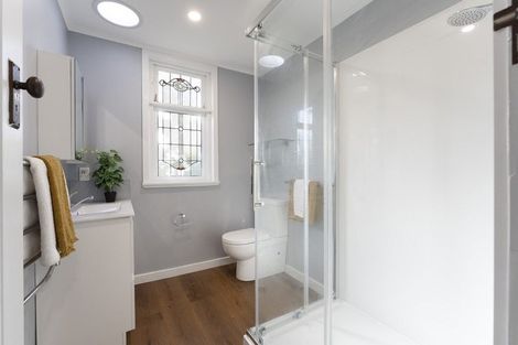 Photo of property in 100 Retreat Road, Avonside, Christchurch, 8061