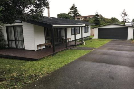 Photo of property in 3 Tasman Road, Otaki Beach, Otaki, 5512