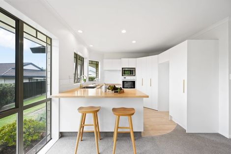 Photo of property in 12 Ryegrass Dell, Welcome Bay, Tauranga, 3112