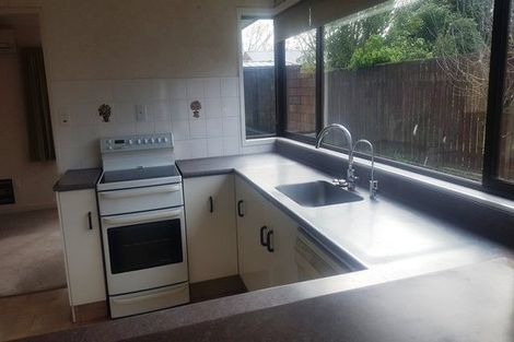 Photo of property in 28 Halyard Close, Flagstaff, Hamilton, 3210