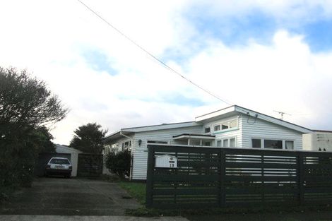 Photo of property in 19 Waikare Avenue, Waiwhetu, Lower Hutt, 5010