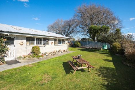 Photo of property in 10 Dermont Street, Bader, Hamilton, 3206