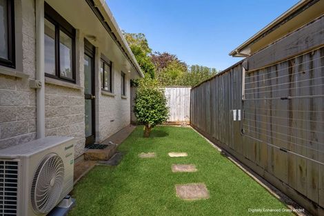 Photo of property in 24 Rangitira Avenue, Palmerston North, 4414