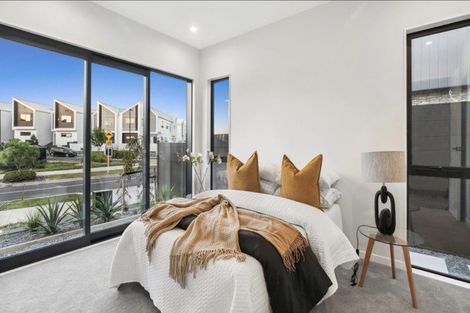 Photo of property in 22 Pukeko Road, Hobsonville, Auckland, 0616