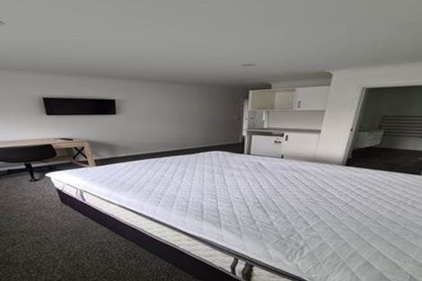 Photo of property in 2/3 Snead Place, Hamilton East, Hamilton, 3216