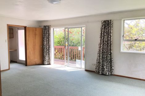 Photo of property in 3 Tahu Crescent, Sunnynook, Auckland, 0620