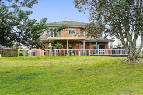 Photo of property in 136b Oceanbeach Road, Mount Maunganui, 3116