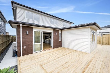 Photo of property in 93 Tir Conaill Avenue, Flat Bush, Auckland, 2019