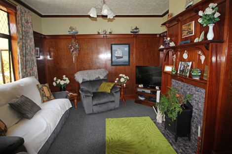 Photo of property in 15 Kelvin Street, South Hill, Oamaru, 9400