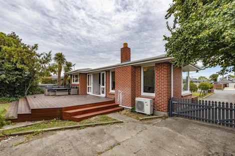 Photo of property in 28 Ashgrove Street, Rangiora, 7400