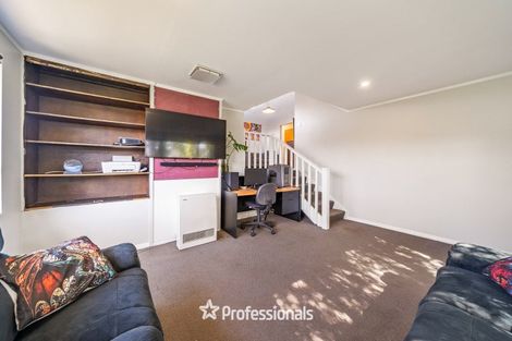 Photo of property in 118 Holborn Drive, Stokes Valley, Lower Hutt, 5019