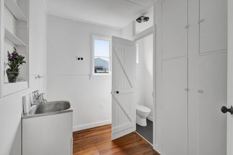 Photo of property in 19a Grey Street, Waitara, 4320