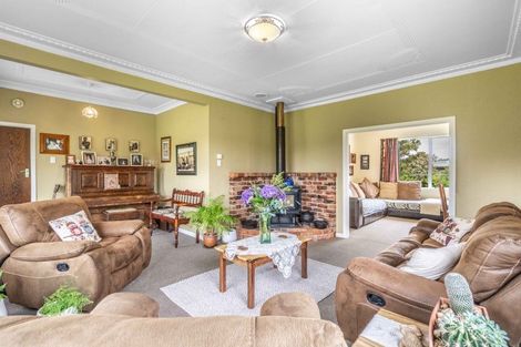 Photo of property in 155 Tussock Creek Grove Bush Road, Grove Bush, Invercargill, 9872