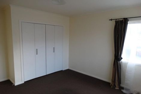 Photo of property in 1/3 Mackenzie Street, Te Atatu South, Auckland, 0610