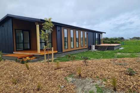 Photo of property in 128 Rangiuru Road, Otaki Beach, Otaki, 5512