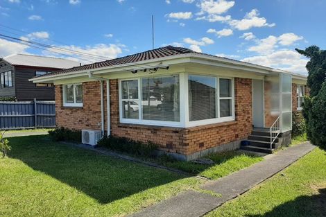 Photo of property in 1/12 Aramoana Avenue, Devonport, Auckland, 0624