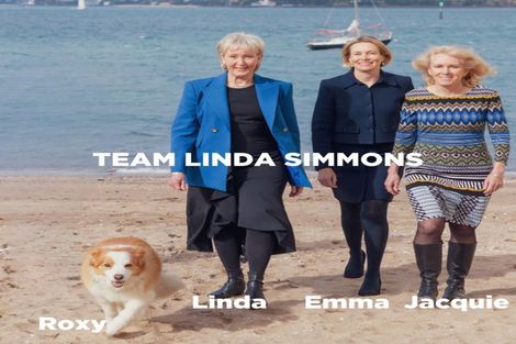 Photo of property in 2/6 North Avenue, Narrow Neck, Auckland, 0624