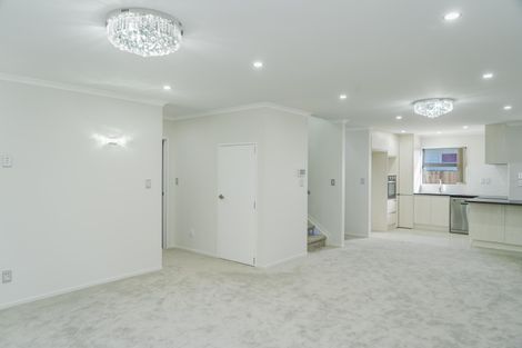 Photo of property in 79a Russell Road, Manurewa, Auckland, 2102