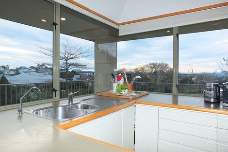 Photo of property in 25b Wai-iti Road, Maori Hill, Timaru, 7910