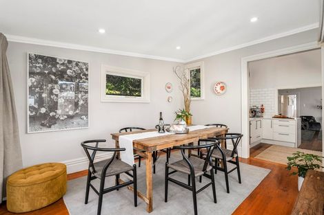 Photo of property in 9 Ranfurly Terrace, Mount Cook, Wellington, 6021