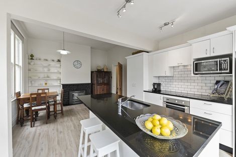 Photo of property in 1/12 Aylmer Street, Somerfield, Christchurch, 8024