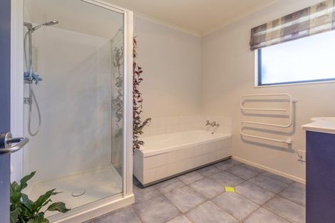 Photo of property in 6 Albert Street, Waipukurau, 4200