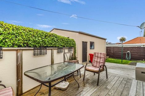 Photo of property in 66 Great North Road, Saint Johns Hill, Whanganui, 4500