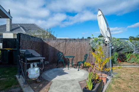 Photo of property in 24 Rhodes Street, Waimate, 7924