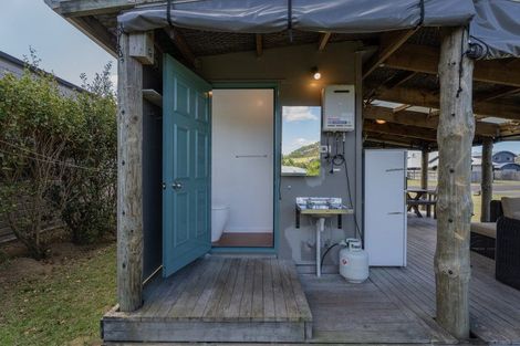 Photo of property in 13 Motukorure Parade, Cooks Beach, Whitianga, 3591