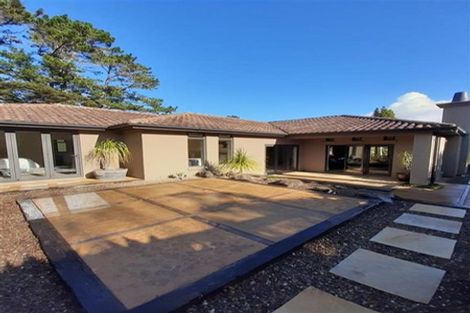 Photo of property in 136 Upper Harbour Drive, Greenhithe, Auckland, 0632