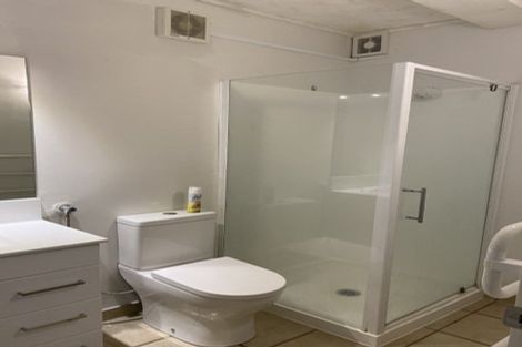 Photo of property in 79 Queenstown Road, Onehunga, Auckland, 1061