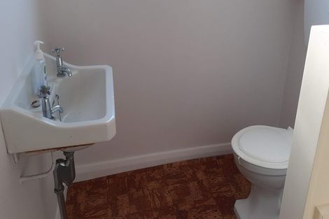 Photo of property in 18 Hillary Crescent, Maraenui, Napier, 4110