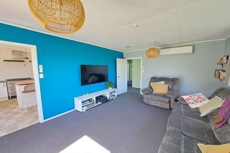Photo of property in 9 Pomare Place, Spotswood, New Plymouth, 4310